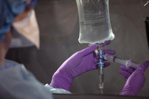 HALYARD PURPLE NITRILE-XTRA™ STERILE EXAM GLOVES-14262
